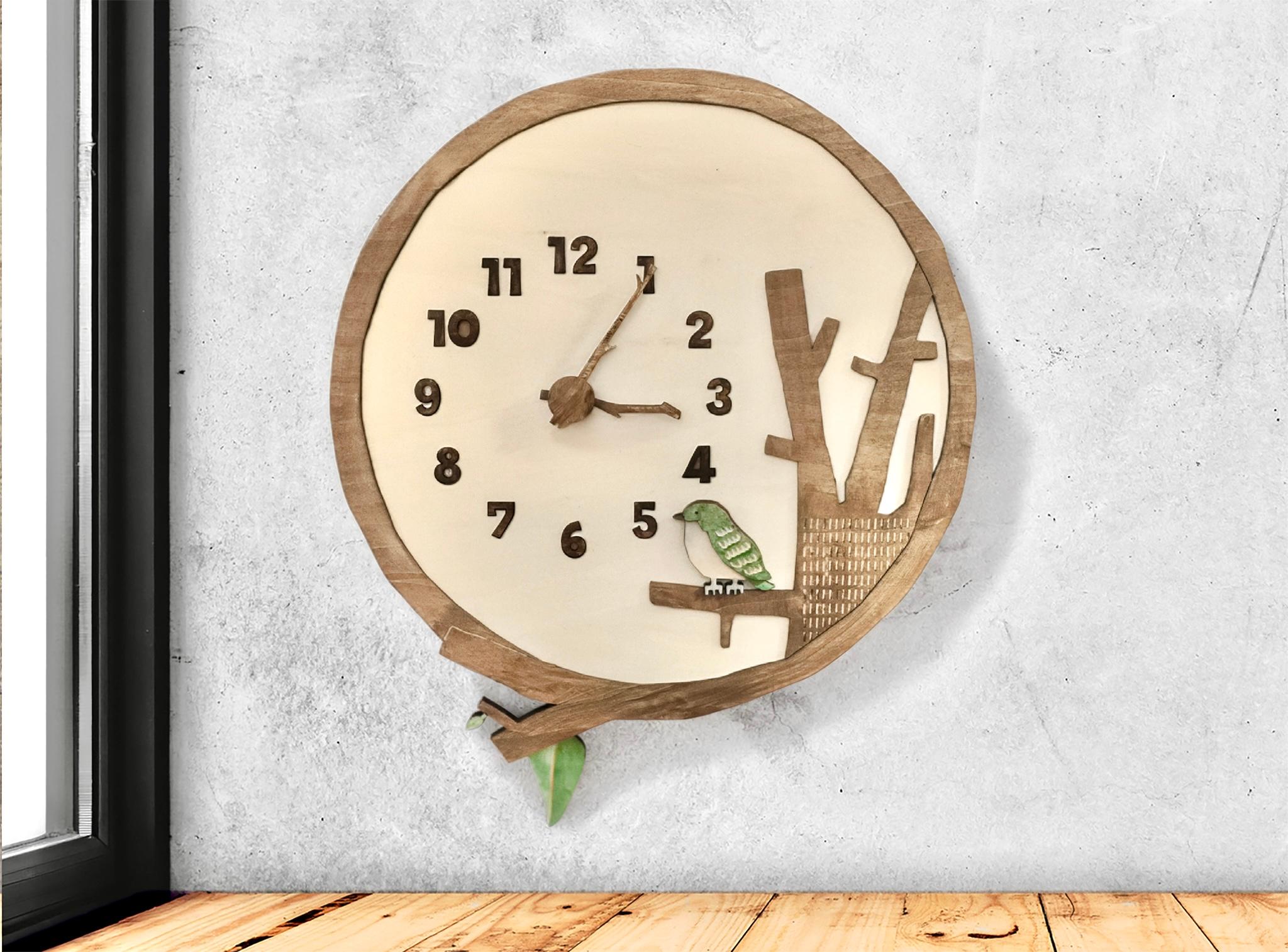 まだ歌わない春 - 小鳥と若葉の振り子時計 - 時計 木製 掛け時計