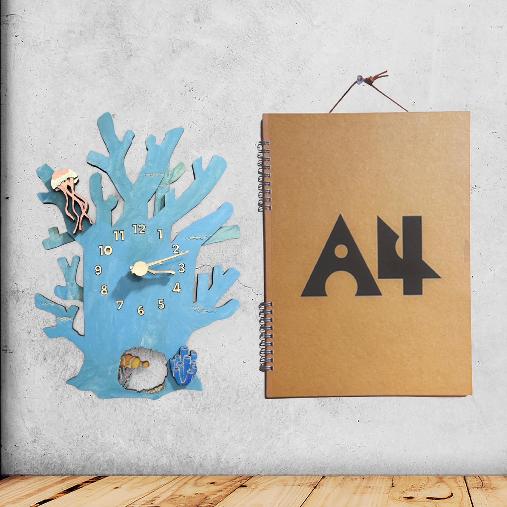 壁に小さな海をつくる時計 珊瑚とクマノミの時計 木製 振り子時計 掛け時計 | 7枚目
