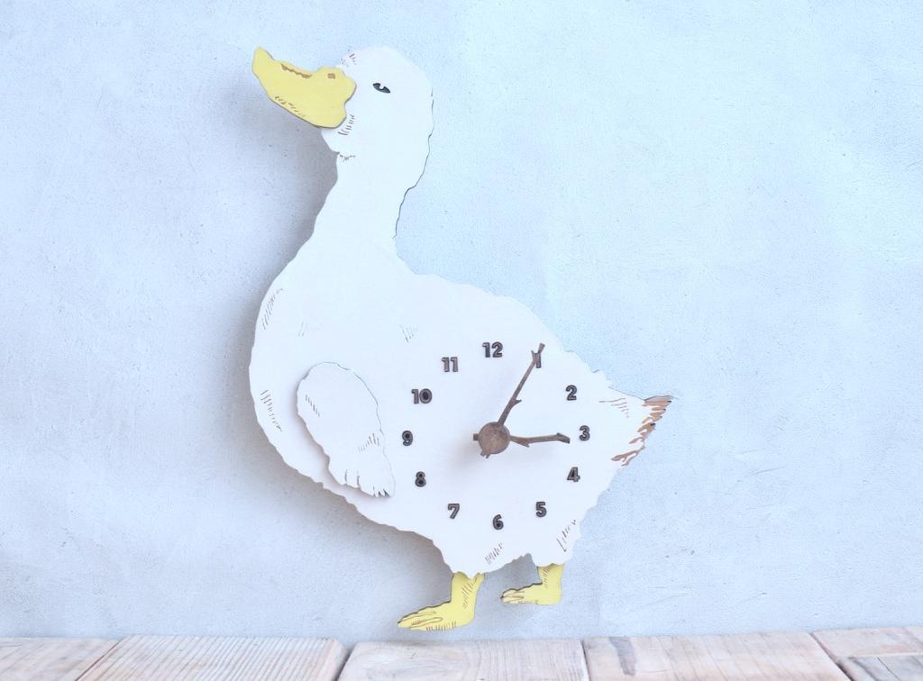 ヴィンテージ風！アヒルがフリフリ歩く レギュラーサイズ 時計 木製 掛け時計1枚目の画像