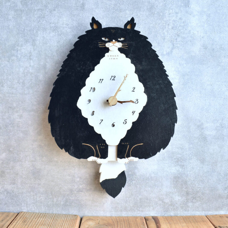 ハチワレ猫＊ロング・レギュラーサイズの木製振り子時計